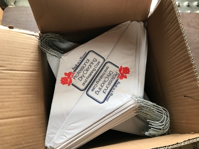 Box of 500 Flower Design Caped Hangers 16 Inches White 14.5 Gauge